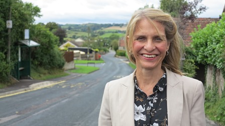 Wera Hobhouse 2014 web sized