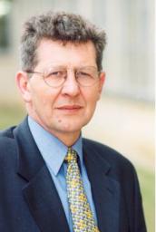 Don Foster MP has called for an end to the Spa 'Civil War' (photography: Katt Martin)